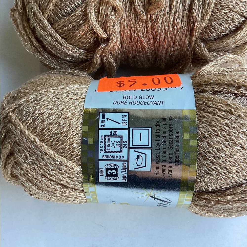 Patons Brilliant Yarn Gold Glow Acrylic Metallic - Picture 5 of 10